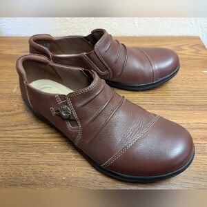 Clarks Ultimate Comfort Loafer Slip On Shoes 8